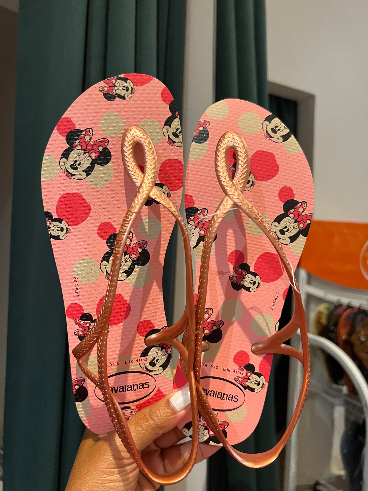 Havaianas Luna Disney Minnie Rosa Gold