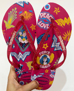 Havaianas Slim Wonder Woman Rosa Rosa