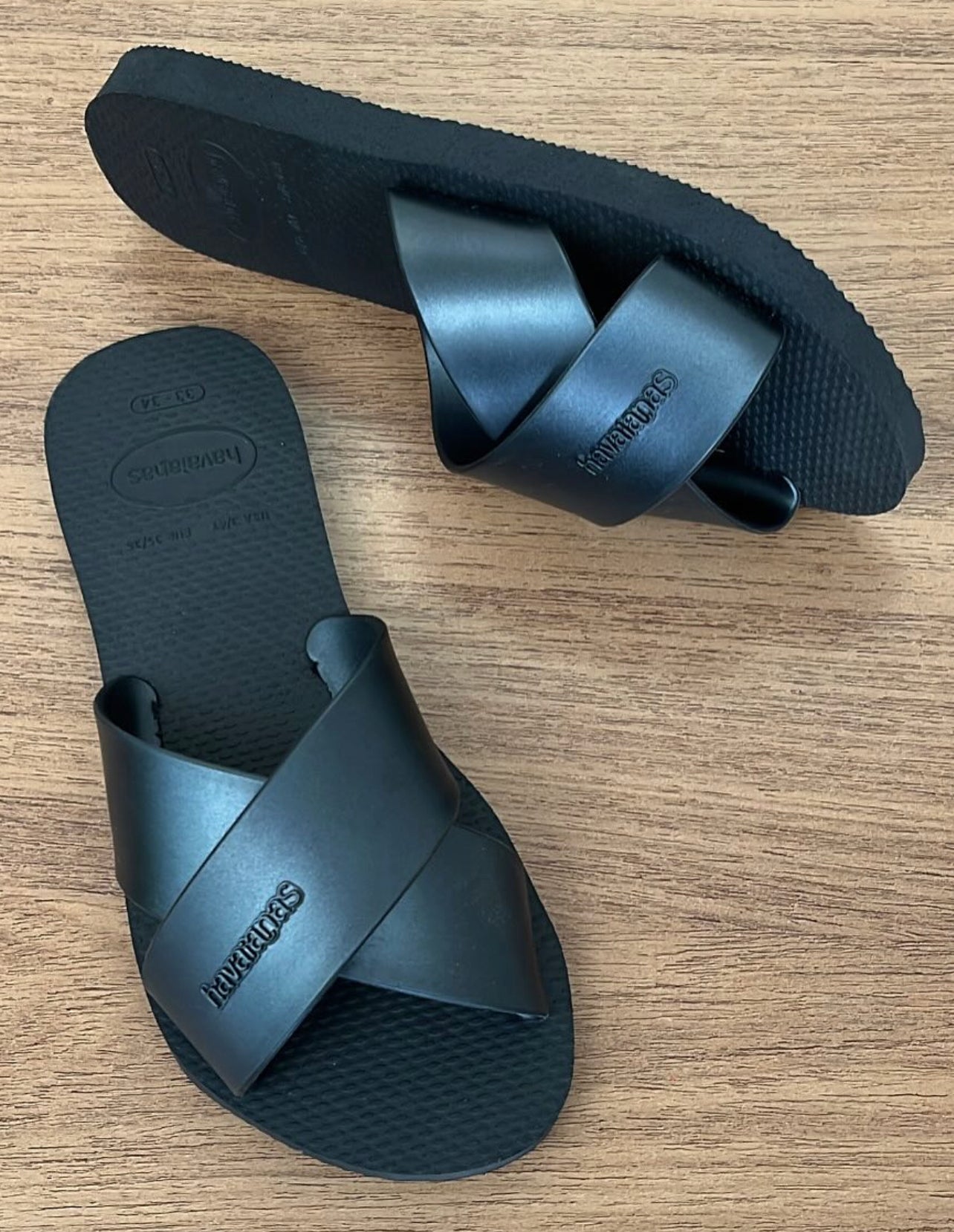 Havaianas Chic Petro avec un bijou